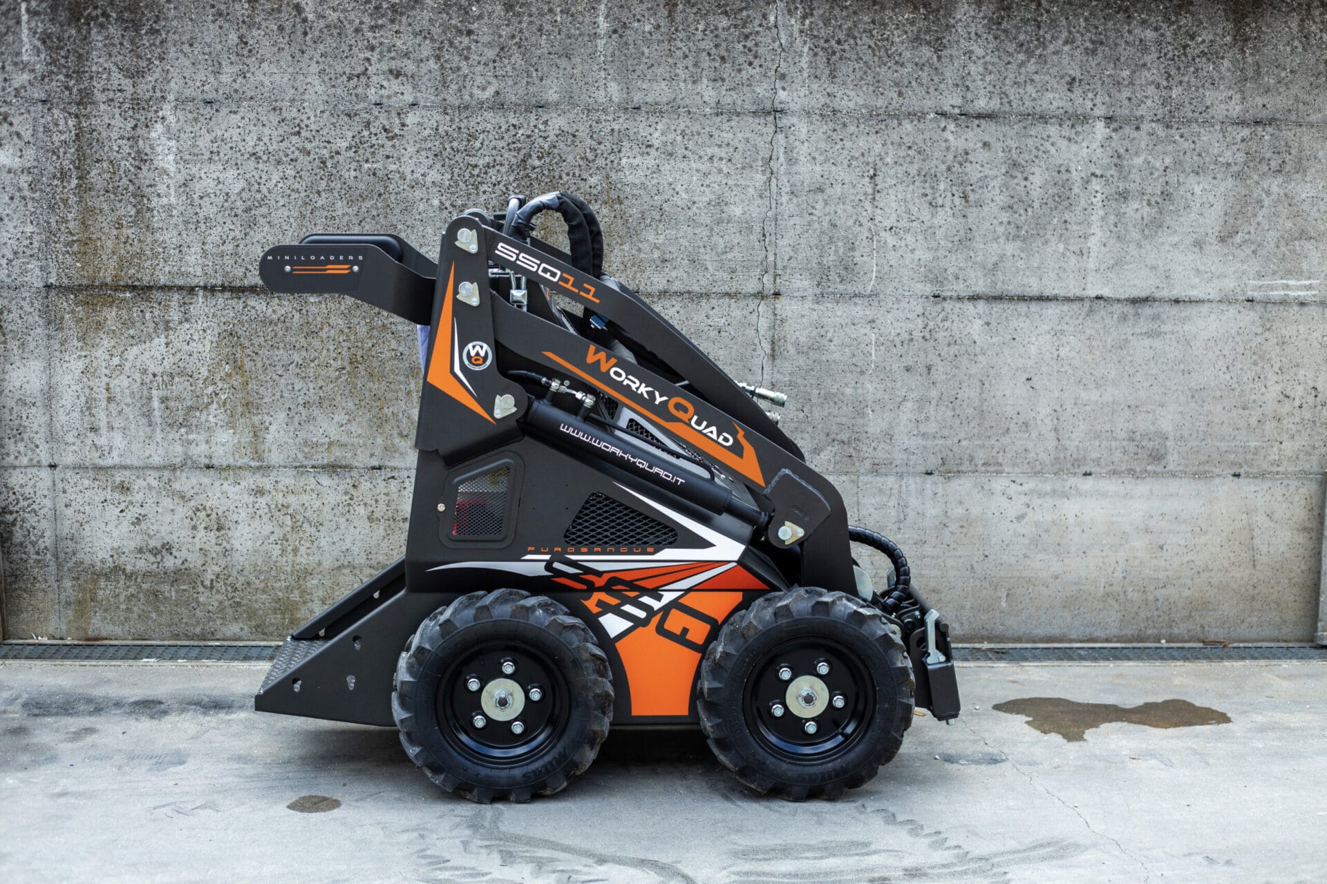 Livrea WorkyQuad - Cast Group